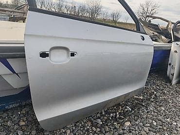 frizider na upaljac: PREDNJA DESNA VRATA ZA AUDI A1 OD 2010. DO 2018. GOD. | Prednja — 2