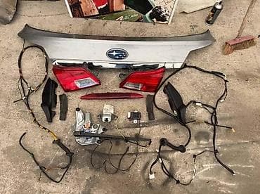 stop svetlo passat b6 karavan: STOP SVETLO TRECE LAMPA ZA SUBARU OUTBACK ZA 2012. GOD — 2
