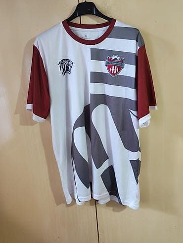 partizanov dres prodaja: Sportska majica/duks za fudbal – FC Mauerwerk, veličina XL - Model — 1