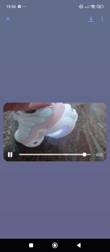 stič patike: Dečije Svetleće 
20-25
3200
HC💢 — 4