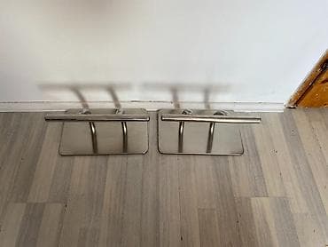 kupujem prodajem polovni nameštaj: Na prodaju kompletna oprema za frizerski salon 2 držača za noge 2 — 7