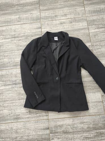 Women's Clothing: Ženski crni sako Vero Moda - Klasičan kroj sa jednim dugmetom za — 4