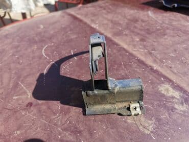 polovne letnje gume 215 55 r16: Rucka za otvaranje haube Lada 2121,21213,21214 Niva,7 Riva. Polovno — 6