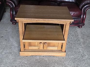 namestaj od paleta uradi sam: TV/AV ormarić od punog drveta (hrast ili svetli furnir), klasičnog — 2