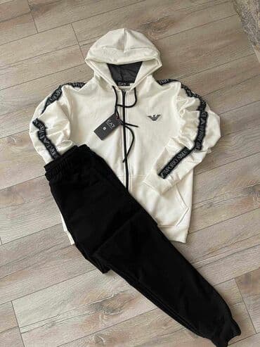 sweatshirt h m: M - 2xl
Domaca proizvodnja

3500 — 2