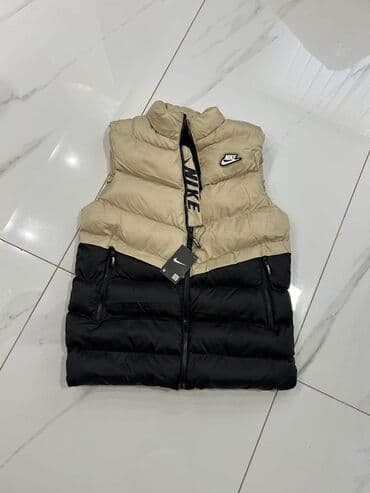 jack and jones beograd: Prsluci
4700
S M L XL XXL — 15