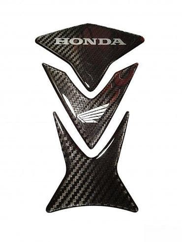 HONDA CARBON - tank pad - 493 📌 Opis: Samolepljivi protektor za