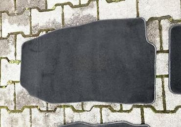 nastavak za podmazivanje: PATOSNICE ZA FORD B-MAX | patosnice fabricke sa slike, cena 30 e — 4