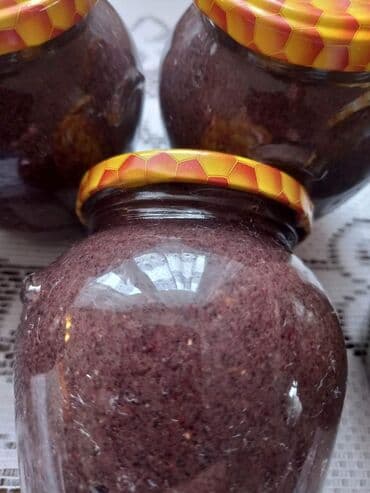 med na veliko: Aronija sa medom, 350g 1000 din 700g 1400 din — 1