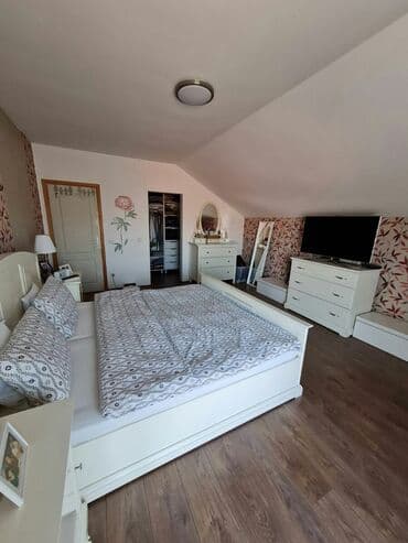 jeftine kuce novi knezevac: 250 sq. m, 6 bedroom — 30