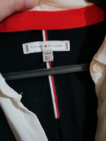 patike nis: Tommy Hilfiger ženska haljina/košulja-haljina - Model — 2