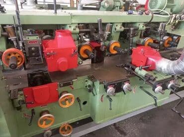 valjak za gletovanje: APOKALIPSA DOO Četvorostrana mašina Weinig 4811-22 Snaga : 37 KW Broj — 5