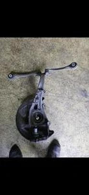 farovi punto 2: AUDI A4 B9 0 STOZER TOCKA LAFET CIZMA 8W0407560 | Vw audi delovi — 5
