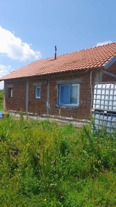 kuca trstenik: 75 kv. m, 3 sobe — 4