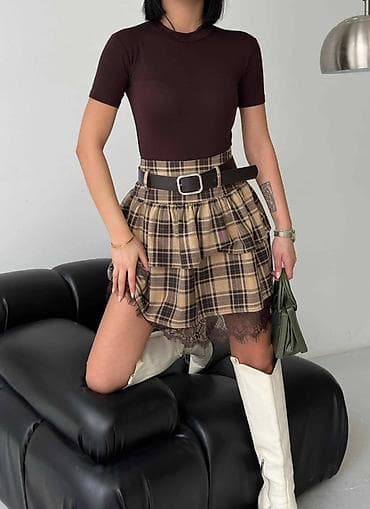 radna odeća: Suknja: 2500 dinara
Vel: S M L XL
Uvoz Turska — 3