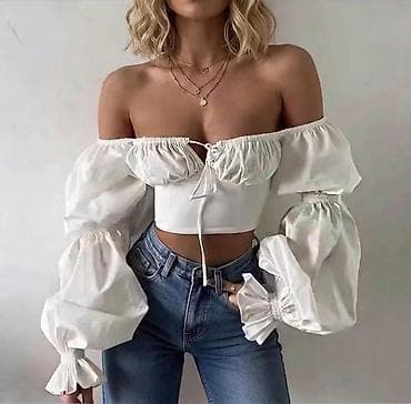 blondi: Ženska crop bluza sa spuštenim ramenima i puf rukavima Bluza: 2300 — 3