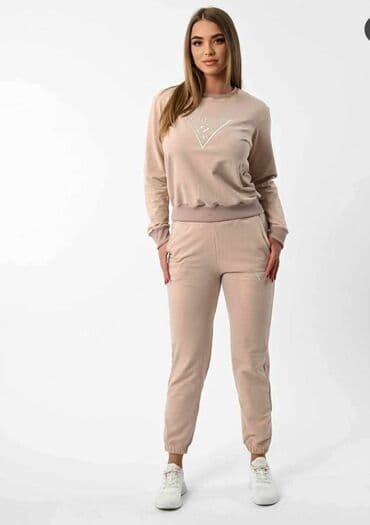 new yorker краљево – слике: Guess — 2