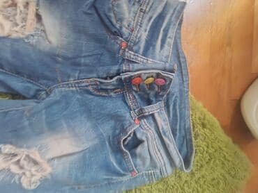 stradivarius farmerke snizenje: Farmerke xs — 3