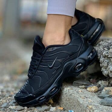 asics patike za rukomet: Patike, veličina - 46 — 1