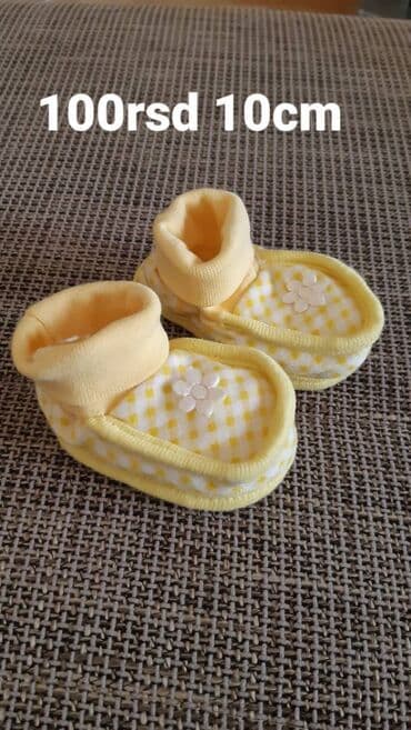 Bebi papučice/cipele za novorođenče - Veličina: 10 cm (dužina na lalafo.rs Bebi papučice/cipele za novorođenče - Veličina: 10 cm (dužina