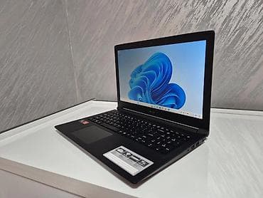 Acer 15.6" laptop – Ryzen 5, Radeon grafika, numerička tastatura -