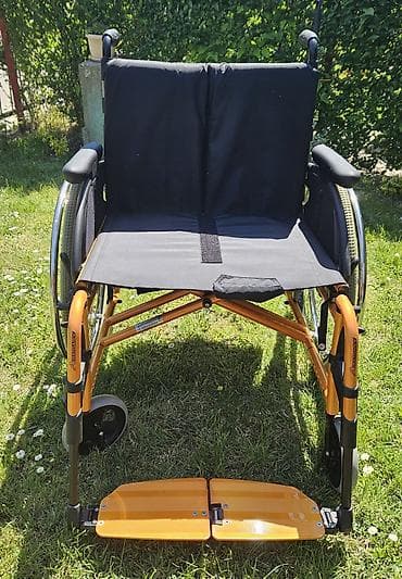 Otto Bock (Ottobock) ručna invalidska kolica – narandžasti ram -