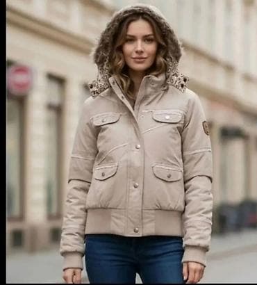 Ženska zimska jakna sa kapuljačom - Boja: bež/pesak - Topla kapuljača