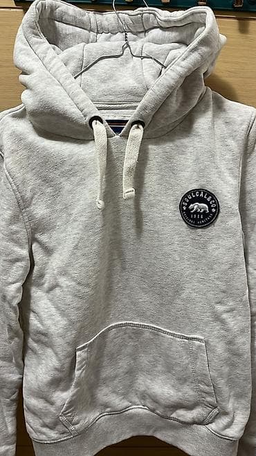 Kućna odeća: Dukserice
Cena za obe — 3