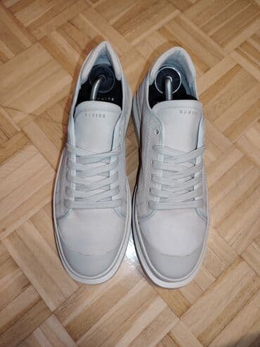 Patike, veličina - 41 na lalafo.rs Patike, veličina - 41