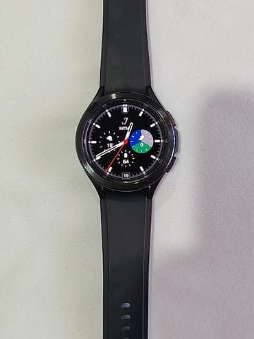 polovni satovi beograd: Samsung Galaxy Watch4 Classic (crni) – pametni sat sa rotirajućim — 2