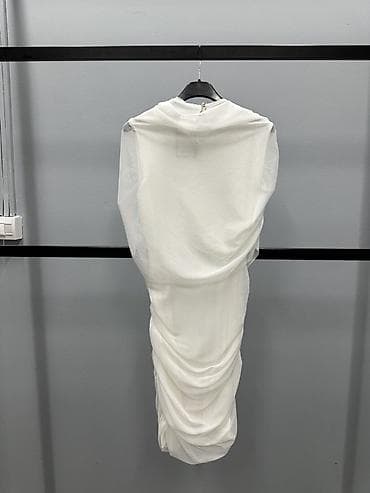 parfemi zenski: ✅Elegantna ženska mini haljina sa drapiranim tilom
✅2600 din — 4