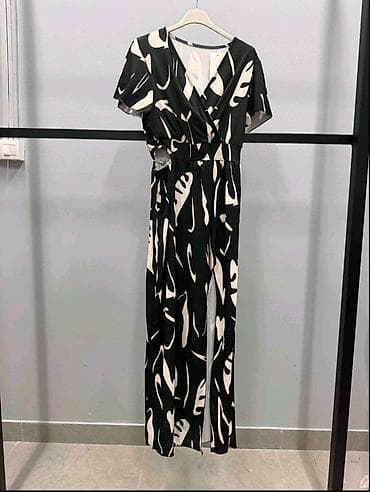 azzaro haljine: A K C I J A.
Haljina 
1800 din 🔥
S M L — 2