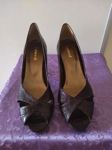 mokasine novi sad: Pumps, Boreli, 38 — 2