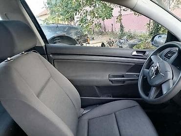TAPACIRI ZA VOLKSWAGEN GOLF 5 | Tapaciri za golfa 5 3vrata na lalafo.rs TAPACIRI ZA VOLKSWAGEN GOLF 5 | Tapaciri za golfa 5 3vrata