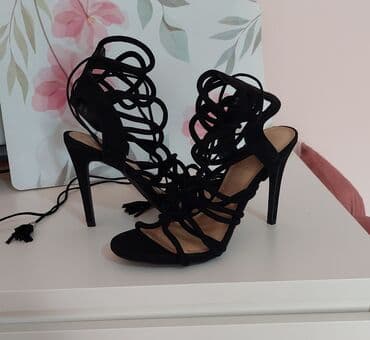 c a papuce: Sandale, Steve Madden, 36 — 5
