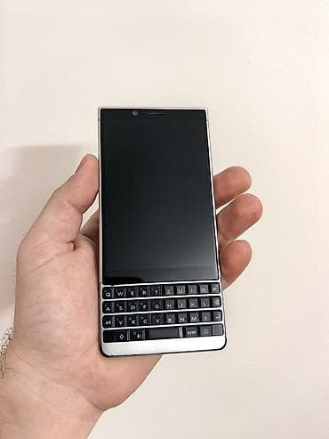 sporet na struju: Blackberry Key 2 otključan za sve mreže, sa 64 gb memorije. Uz telefon — 1