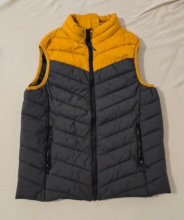 Prsluk bez rukava – toplo postavljen, lagan i prošiven - Model