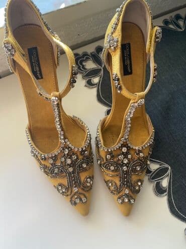 jimmy choo sandale: Sandals, 37 — 1