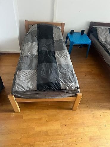 Kreveti za jednu osobu + krevet na sprat 44 jednokrevetni 4