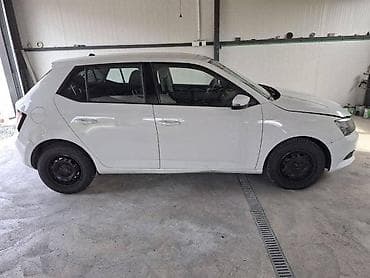 godiste na gumama: HAUBA ORIGINALNA ZA ŠKODA FABIA OD 2015. DO 2019. GOD. | SKODA FABIA — 1
