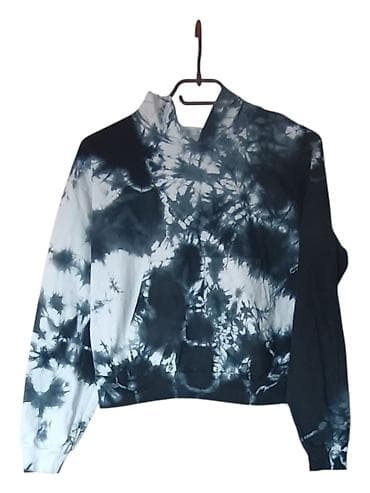 guess mindjuse srce: Tie-dye dukserica sa kapuljačom - Unikatni tie-dye dezen u crno-belim — 1
