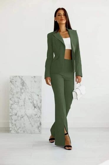 lilly sociva u boji: Komplet: 3200 dinara — 6