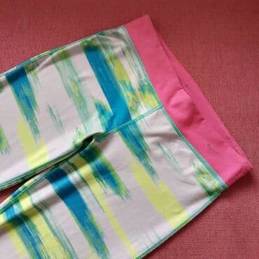 Ostale pantalone: S (EU 36), Poliester, bоја - Multicolored color — 1