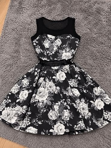Dresses: Ženska haljina – 2 modela 1) Kobalt plava haljina bez rukava - — 2