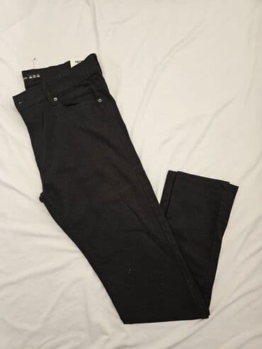 Kaputi i mantili: Muške farmerke – više modela sa ispranim i pocepanim efektom - — 10