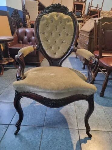 Antique Armchairs: Fotelja u odlicnom stanju — 4