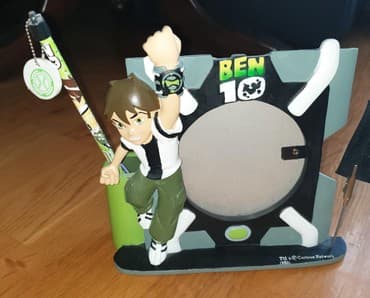 igračke od kartona: Ben 10 original CARTOON NETWORK deciji ram za slike, sa strane je — 3