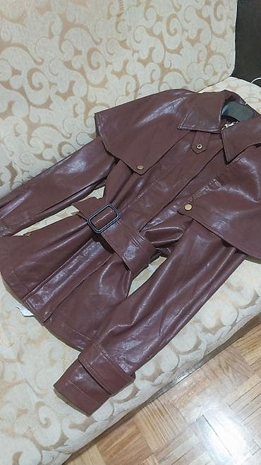 Ženska jakna Eko koža/poliester – za S i M velicinu - Model na lalafo.rs Ženska jakna Eko koža/poliester – za S i M velicinu - Model