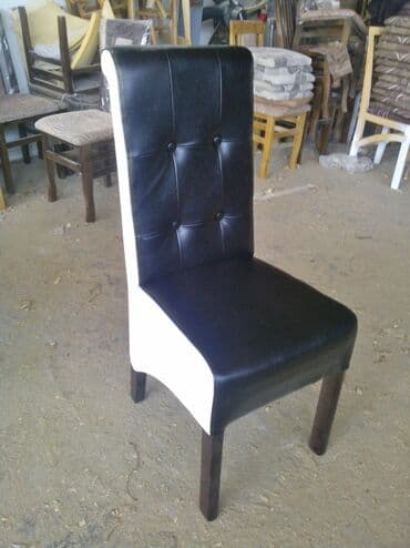 kupujemprodajem stolice za ljuljanje: Stolice sa dugmetom 4200,bez dugmeta 3800 din dostava 2500 — 9