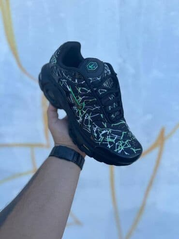 crne tn nike: Patike — 9